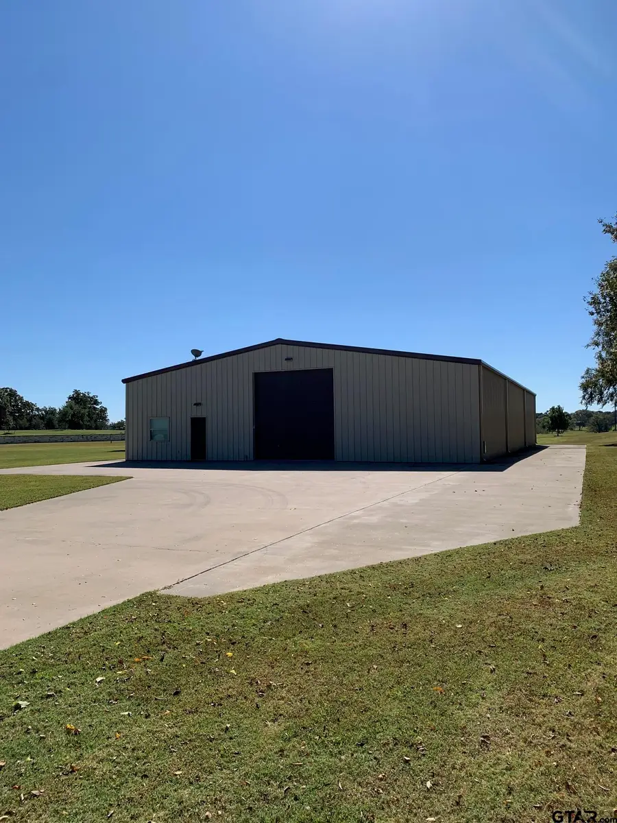 185 RSCR 3379, Emory, TX 75440 - Image #3