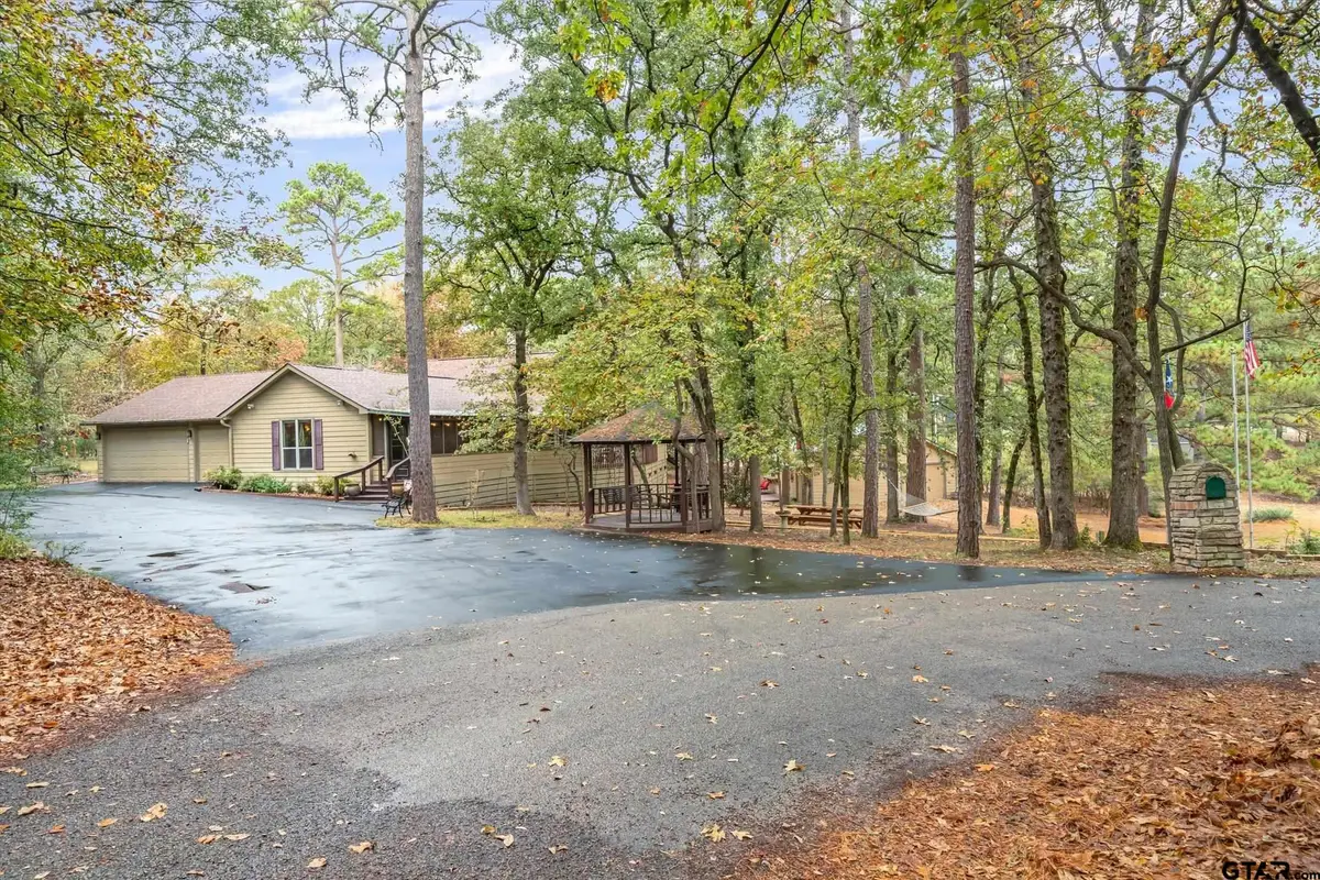 150 Green Oak, Holly Lake Ranch, TX 75765 - Image #1