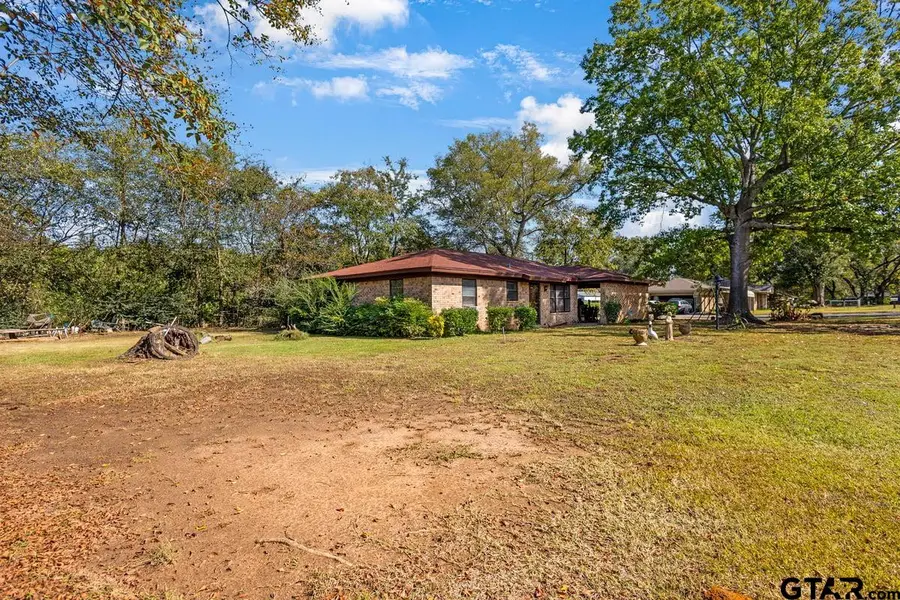203 Parker Street, Arp, TX 75750 - Image #3