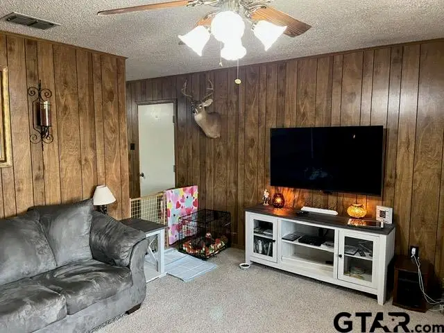 2018 S SYCAMORE, Palestine, TX 75801 - Image #3