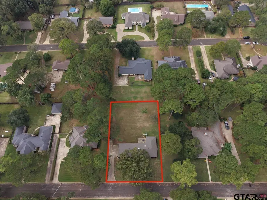 2209 Mitze Lane, Palestine, TX 75803 - Image #3