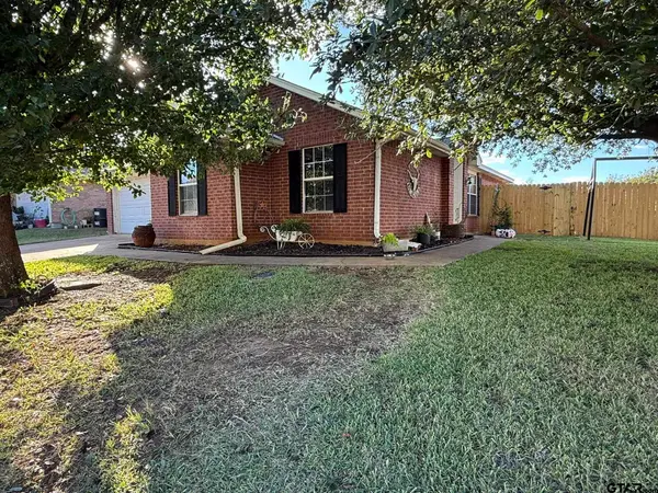 137 Valley View Ln., Jacksonville, TX 75766