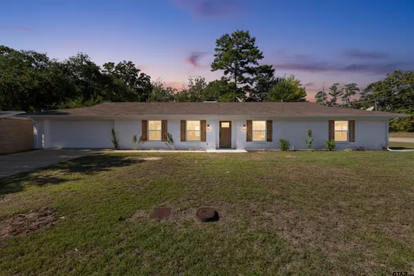 1907 Beth, Longview, TX 75605