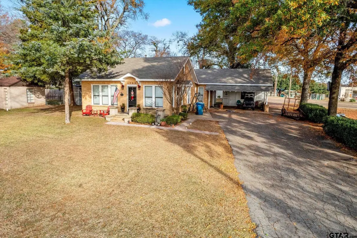 1702 W First Street, Mount Pleasant, TX 75455 - Image #1