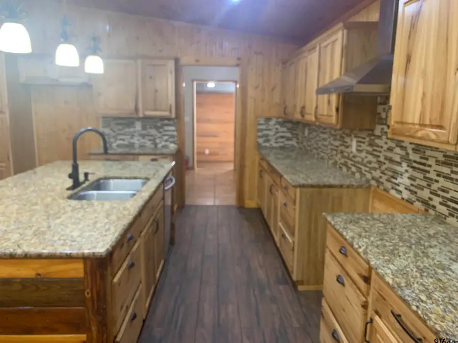 121 County Road 325, Frankston, TX 75763 - Image #3