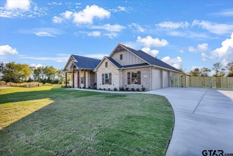 12280 Amy Ct, Bullard, TX 75757 - Image #2