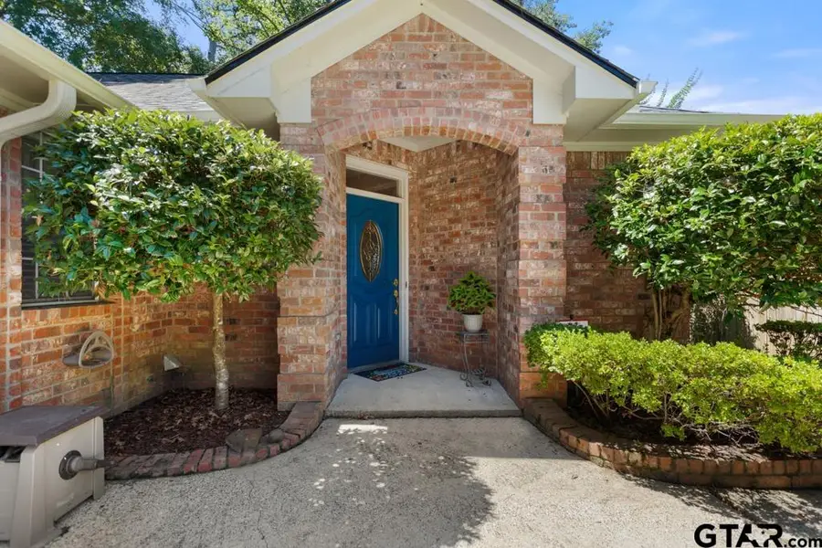 1707 Picadilly Pl, Tyler, TX 75703 - Image #2