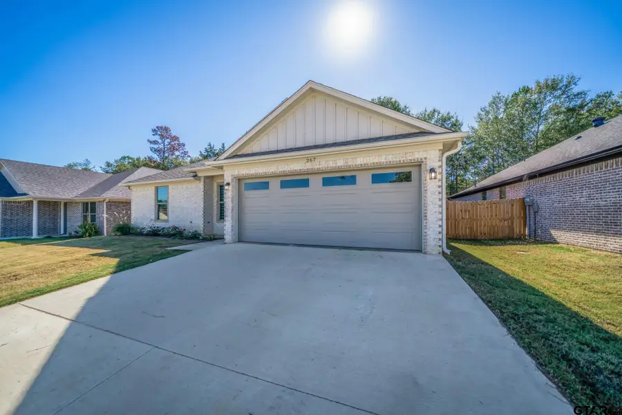 267 Oak Valley Drive, Gilmer, TX 75645 - Image #2