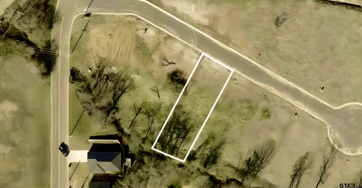 104 Arledge St, Mount Pleasant, TX 75455 - Image #1