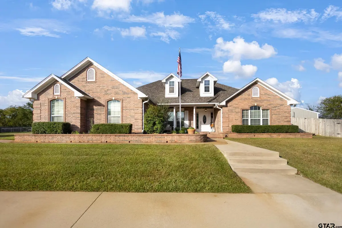15113 Boaz Ln, Lindale, TX 75771 - Image #1