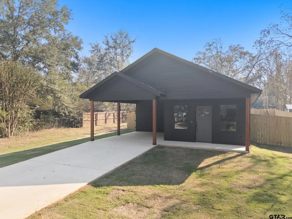 100 Wilson, Arp, TX 75750 - Image #1