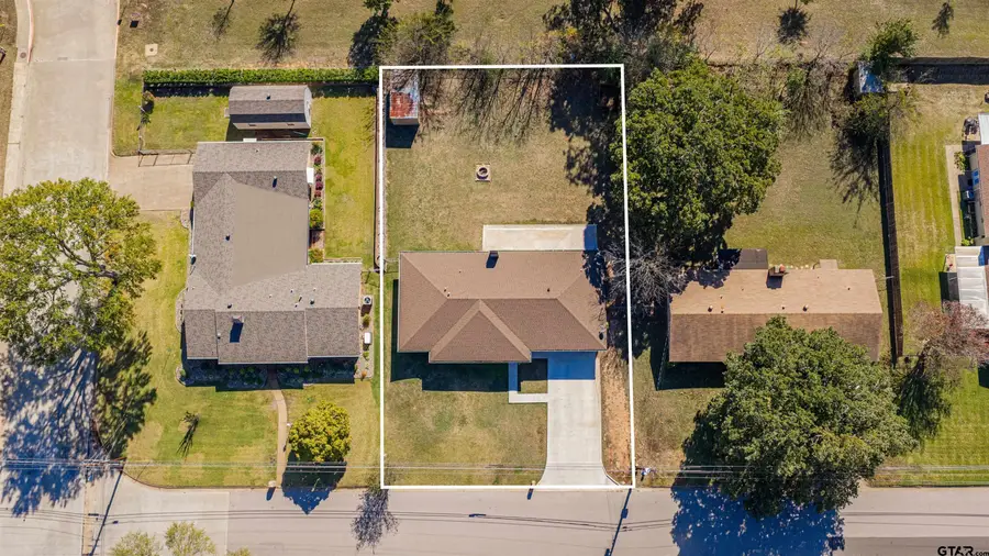 1404 E Leach, Kilgore, TX 75662 - Image #2