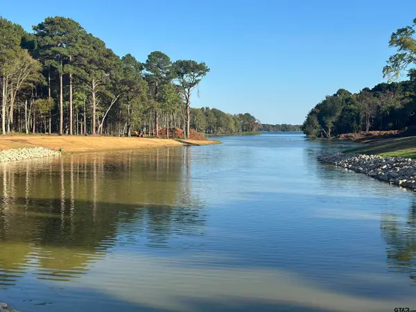 Lot 43 Oak River, Frankston, TX 75763