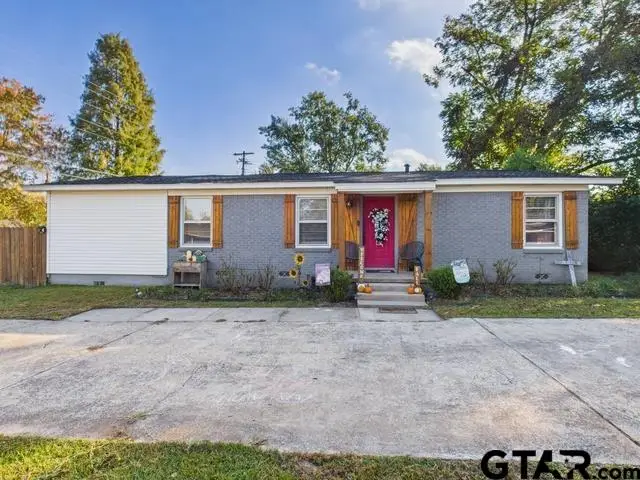 213 Reierson Ave, Athens, TX 75751 - Image #2