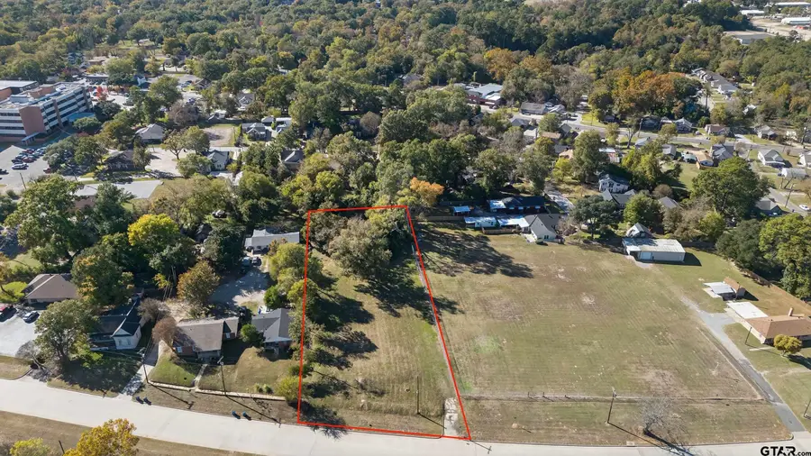 709 N Mill, Henderson, TX 75652 - Image #2