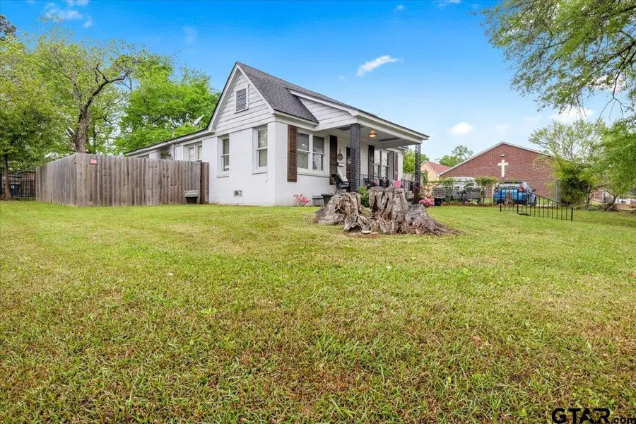 1021 Robertson Ave, Tyler, TX 75701 - Image #3