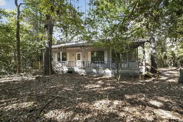 405 Evening Shadows, Holly Lake Ranch, TX 75765