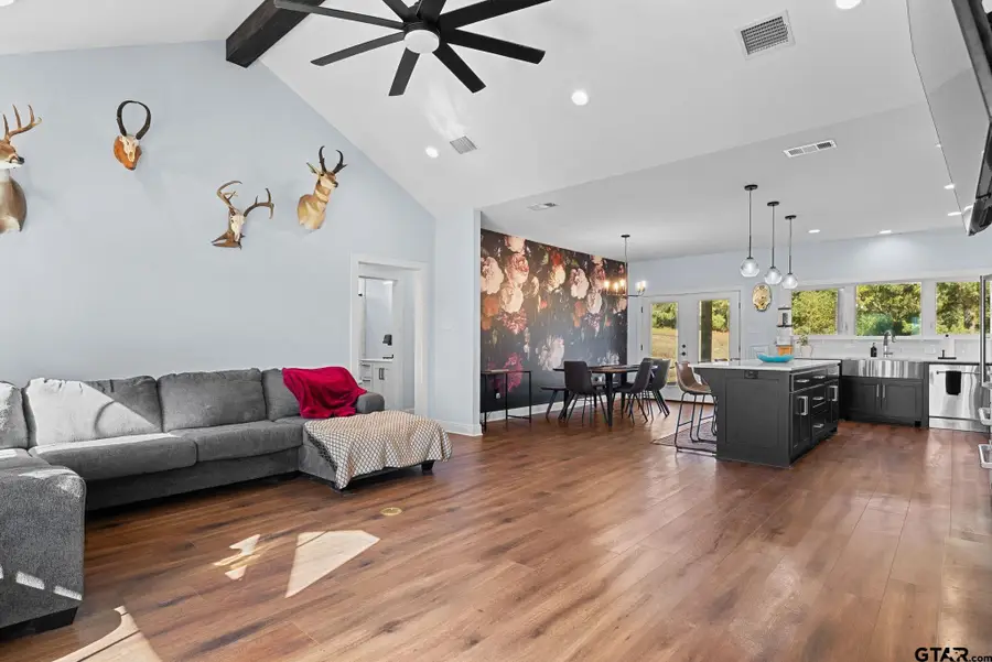 10374 St Hwy 204, Cushing, TX 75760 - Image #3