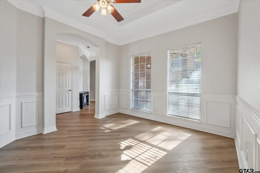 629 Whiteoak Ln, Tyler, TX 75703 - Image #2