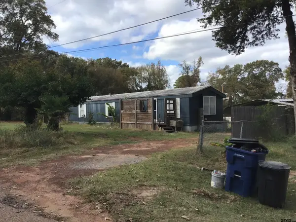 20317 Holly Hills Dr, LaRue, TX 75770