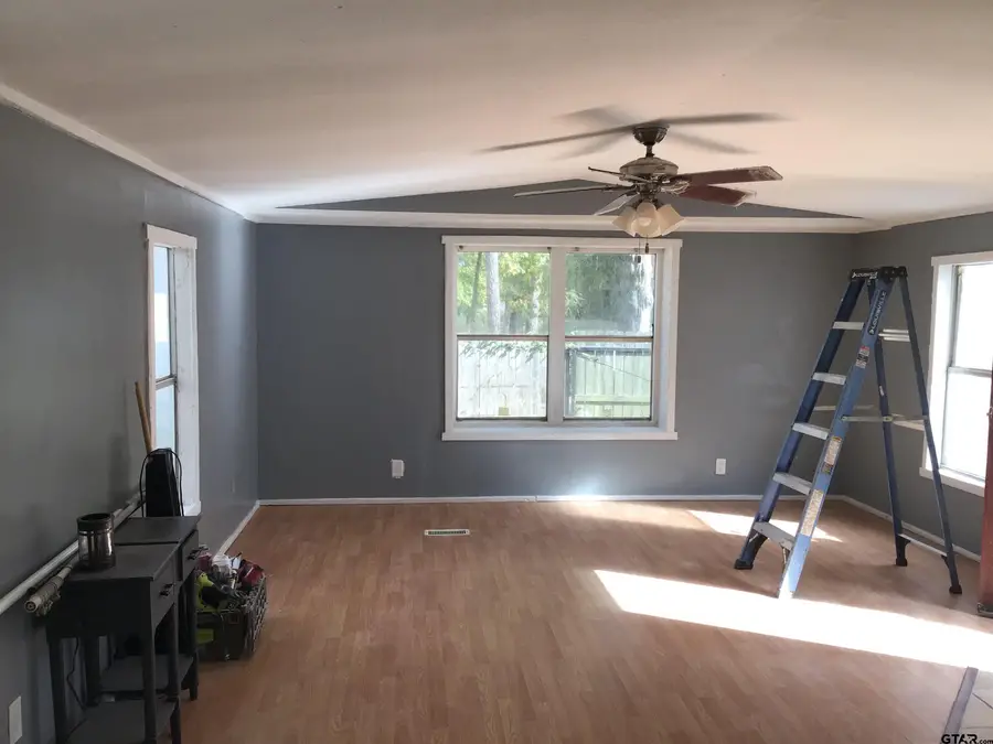 20317 Holly Hills Dr, Larue, TX 75770 - Image #2