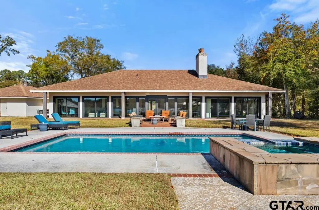 15848 McElroy Rd, Whitehouse, TX 75791 - Image #1