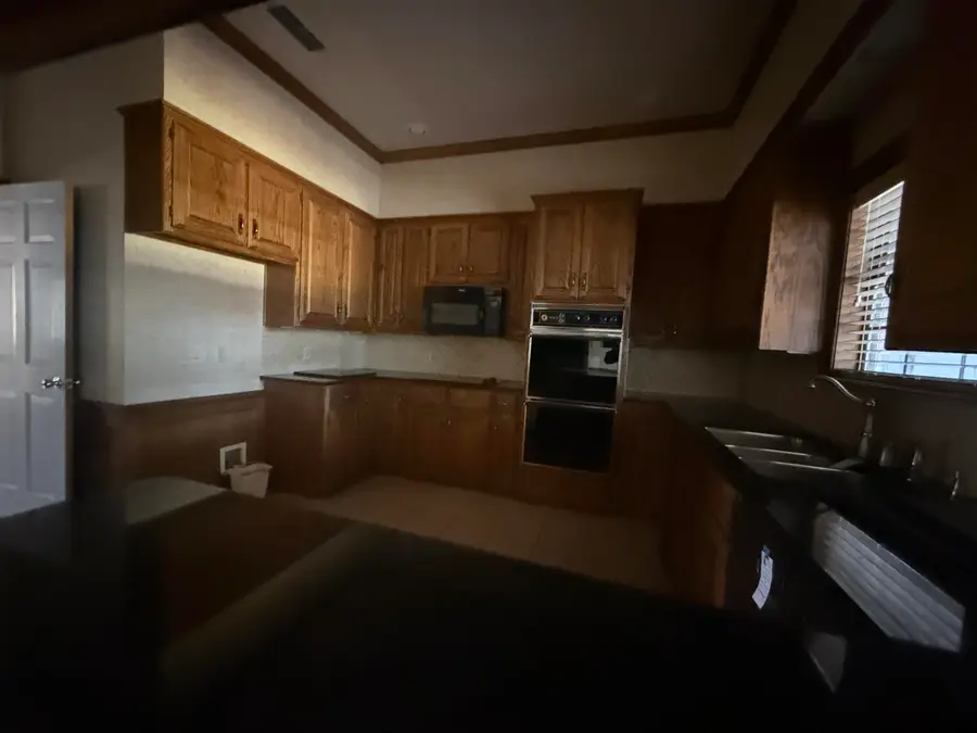 1606 Woodlands, Tyler, TX 75703 - Image #3