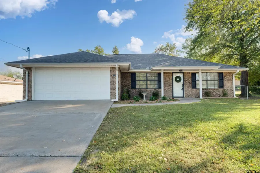 216 Thomas Rd, Palestine, TX 75803 - Image #2