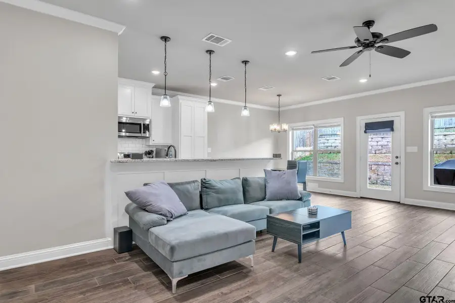 820 Lindsey Ln, Whitehouse, TX 75791 - Image #3