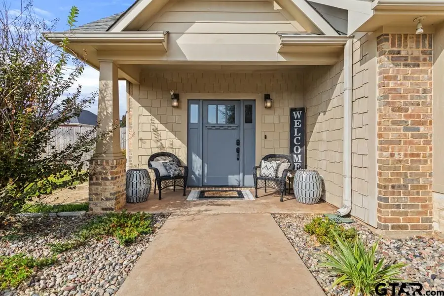 113 Spring Valley Run, Bullard, TX 75757 - Image #2