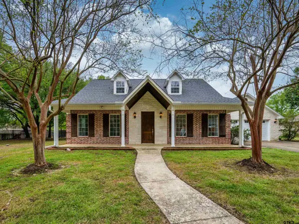 2105 Harvard, Jacksonville, TX 75766