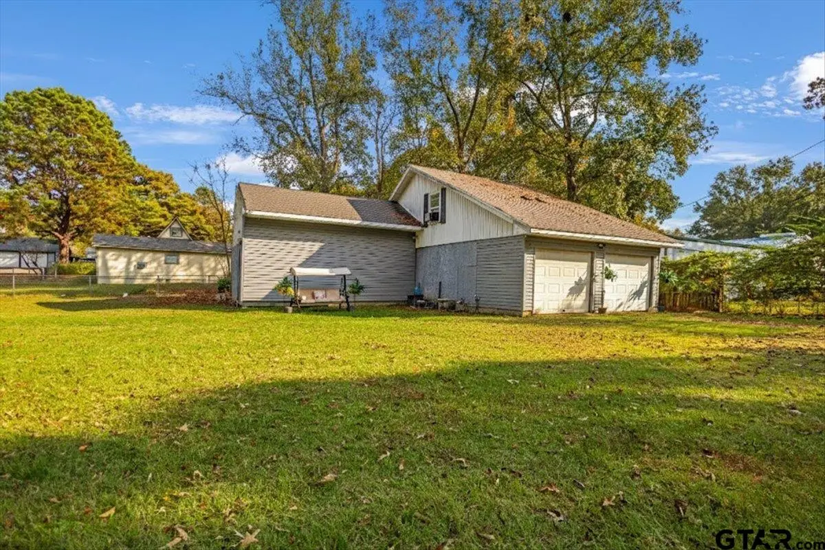 20741 Meadowbrook Drive, Chandler, TX 75758 - Image #1