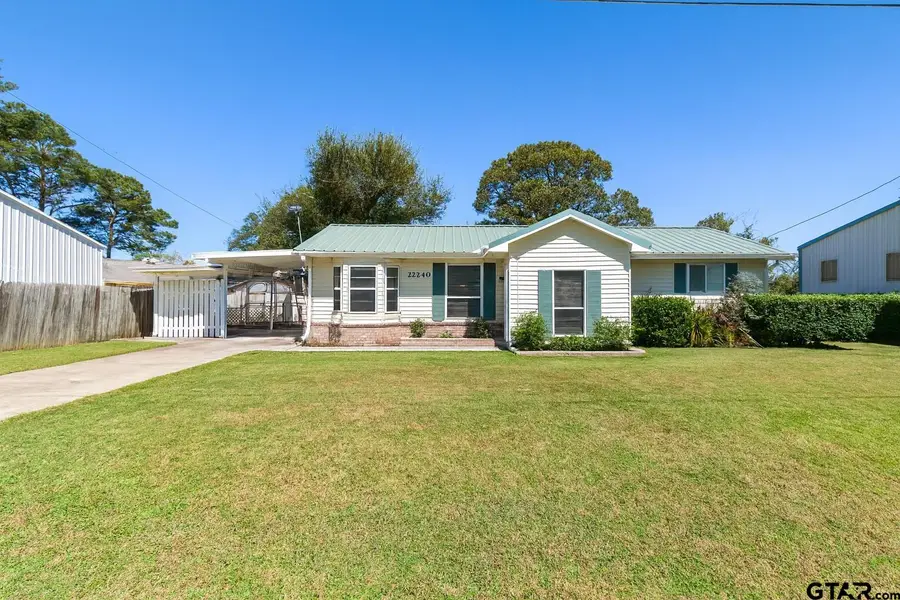 22240 Deval Ln, Frankston, TX 75763 - Image #2