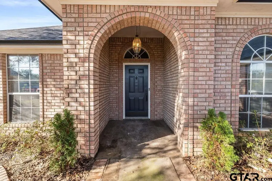 16840 Terrebonne Drive, Tyler, TX 75703 - Image #2