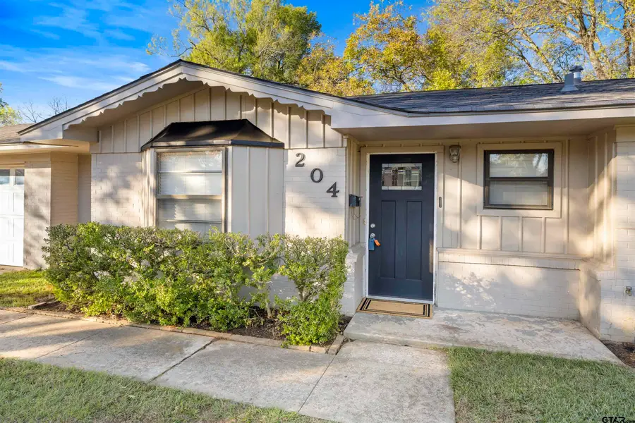 204 Ridgecrest, Tyler, TX 75701 - Image #2