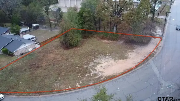 3601 Brazos Blvd, Tyler, TX 75702