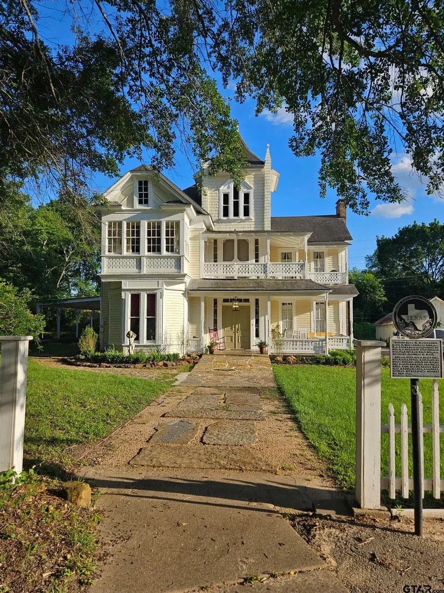 301 W Larissa, Jacksonville, TX 75766 - Image #2