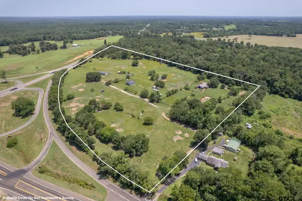 608 E Longview St., Arp, TX 75750