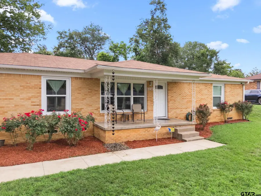 1917 Baker Dr., Tyler, TX 75702 - Image #2