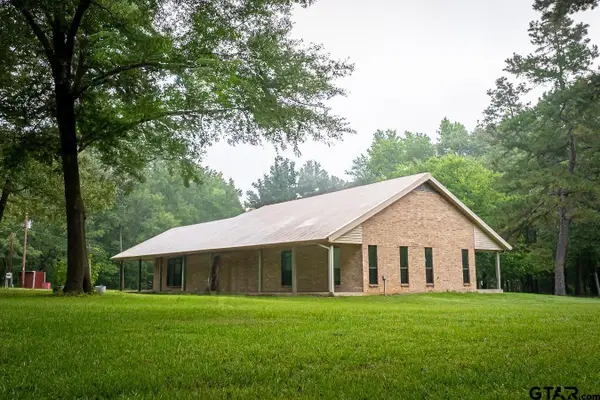 951a County Road 4414, Jacksonville, TX 75766