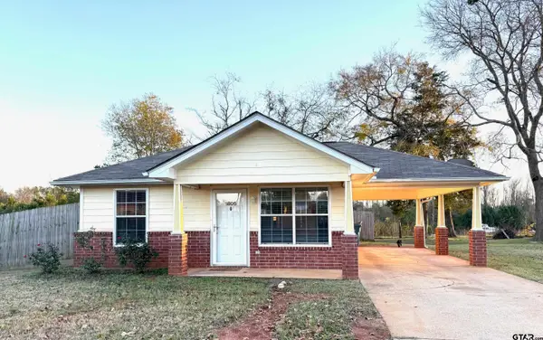 1805 Park Lane Circle, Jacksonville, TX 75766