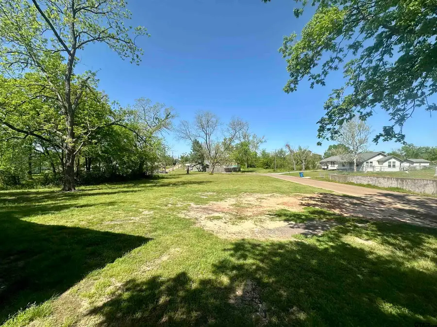 403 Church, Winnsboro, TX 75494 - Image #2