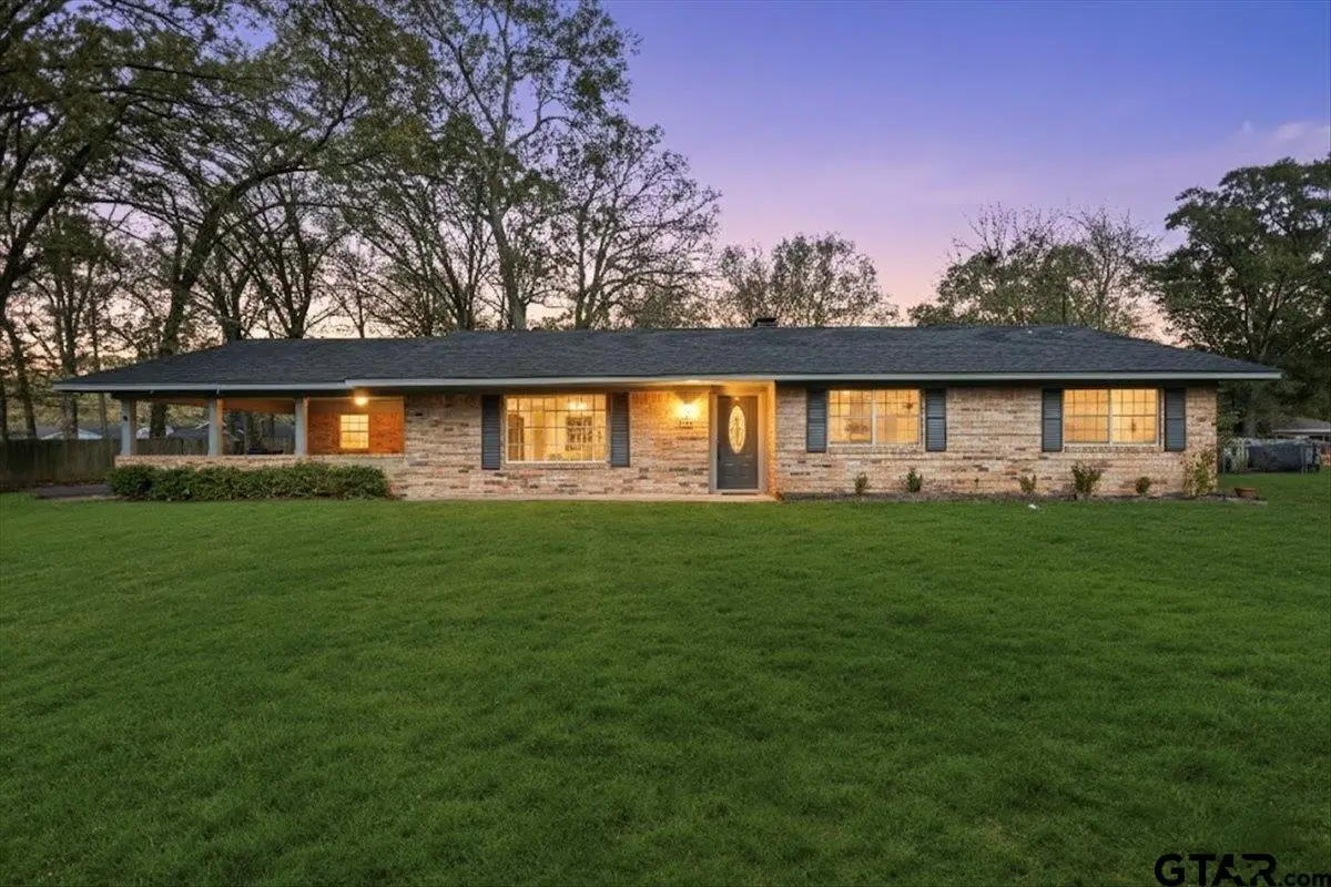 2005 Happy Street, Mount Pleasant, TX 75455 - Image #1