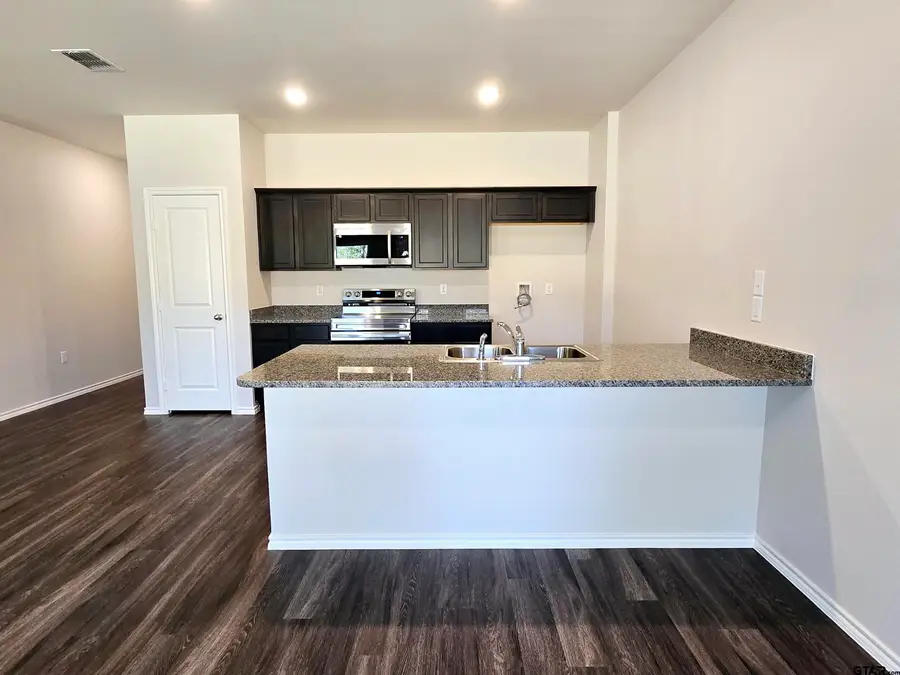 1537 Shug Lane, Lindale, TX 75771 - Image #2