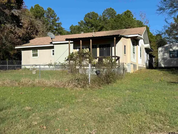 2149 AN CR 137, Elkhart, TX 75839