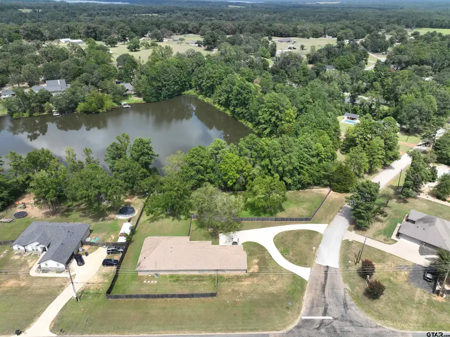 13165 Vicki Lynn Ln, Troup, TX 75789 - Image #2