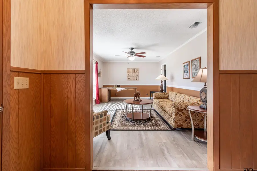 106 Susie St, Chandler, TX 75758 - Image #3