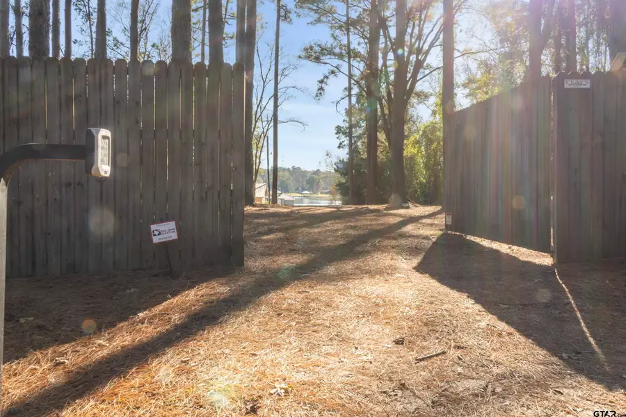 14131 Peninsula, Whitehouse, TX 75791 - Image #3