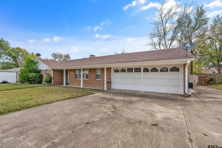213 E Sheridan, Tyler, TX 75701 - Image #3