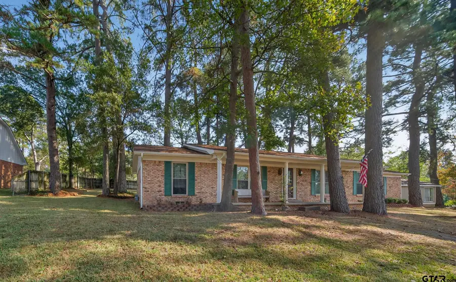 914 Forest Trail, Jacksonville, TX 75766 - Image #2
